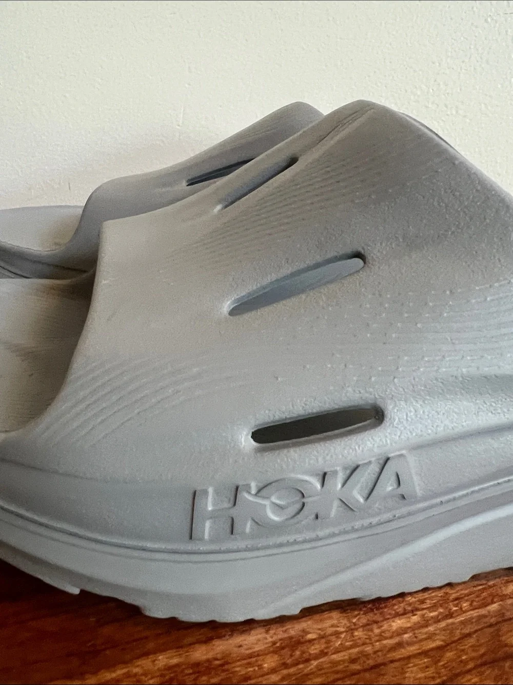 Hoka Ora one one recovery Slide Sandals - Light Gray NWOT